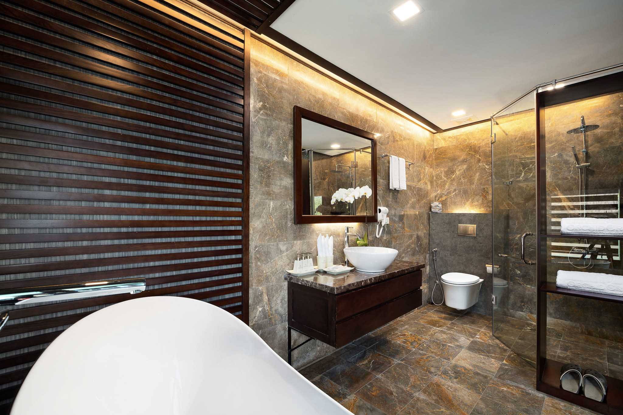 phong-family-premium-suite-orchid-classic-5