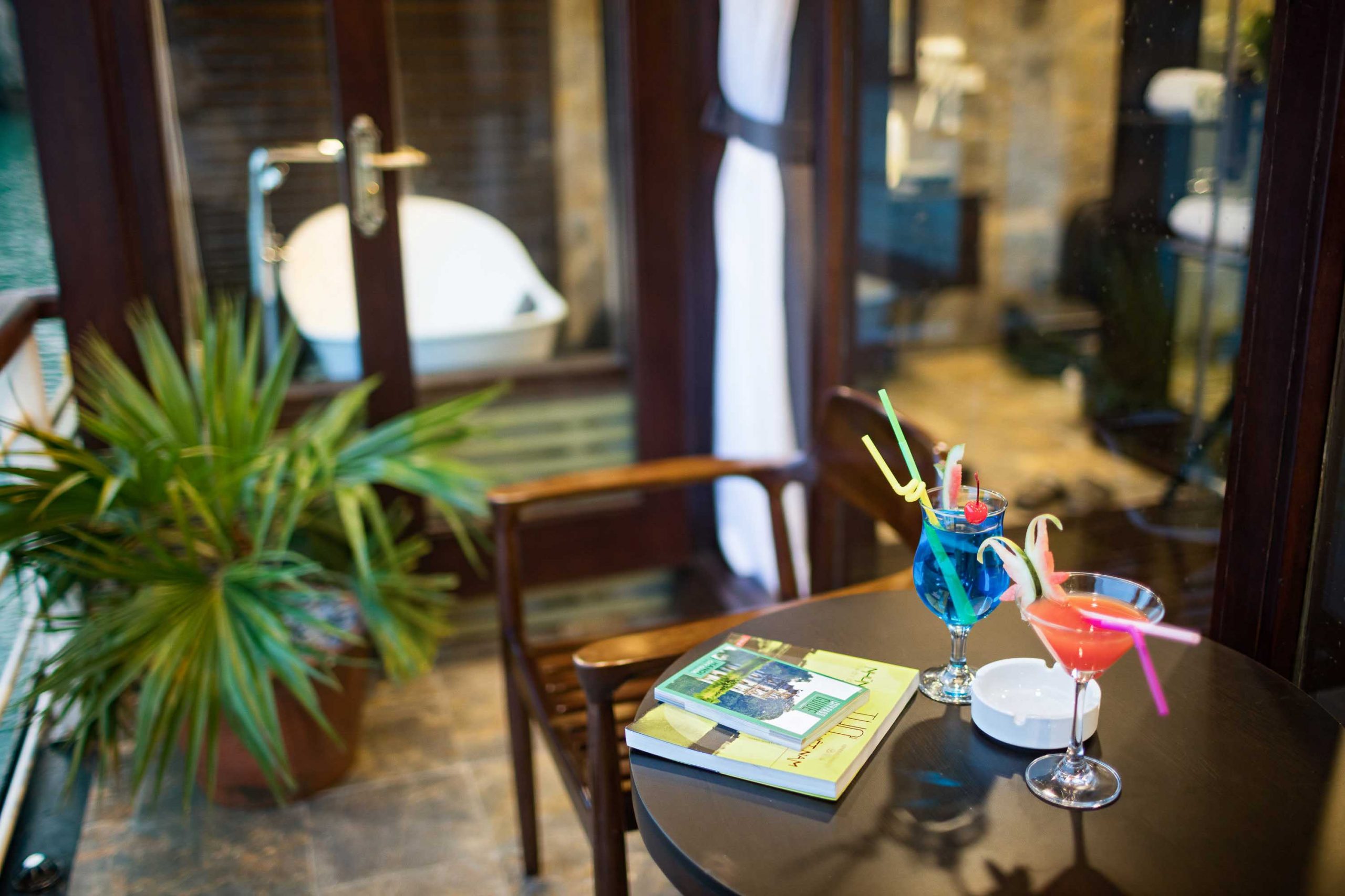 phong-family-premium-suite-orchid-classic-3