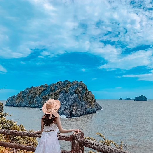 Unveiling the Enchantment of Monkey Island in Cat Ba